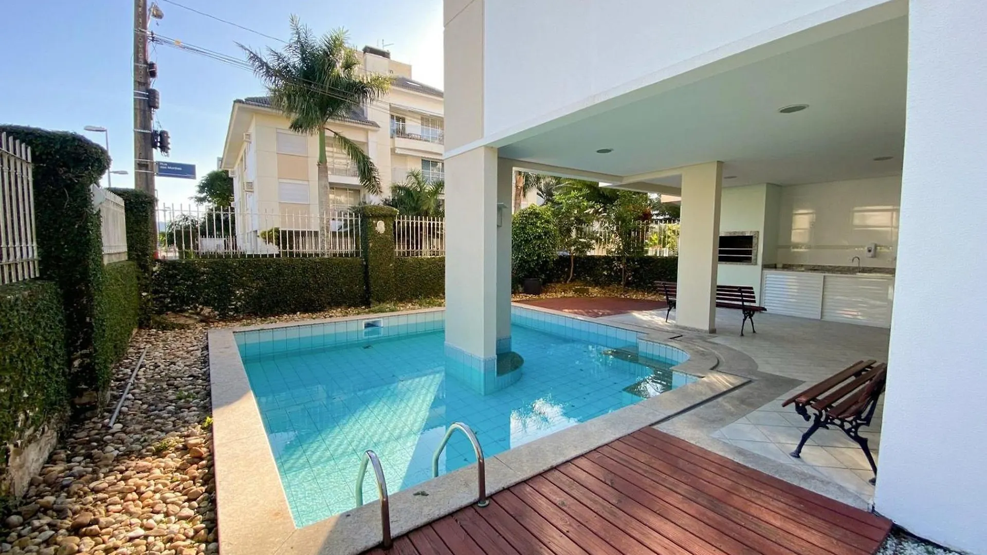 Completo 2 Dormitorios Piscina Jurere Florianópolis